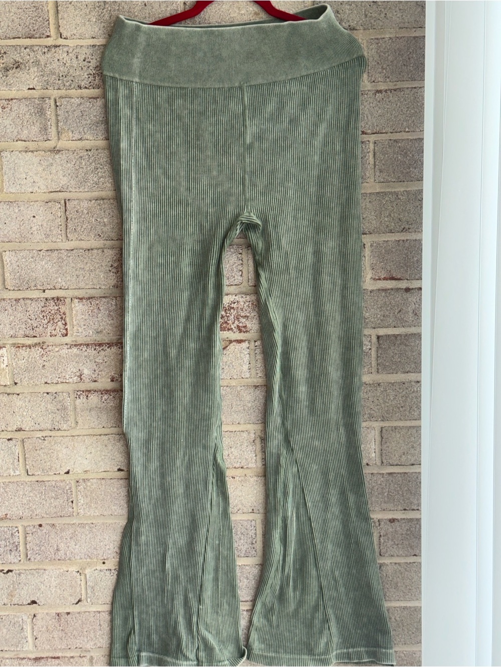 Hot Kiss Ribbed Flared Leggings in Sage Green